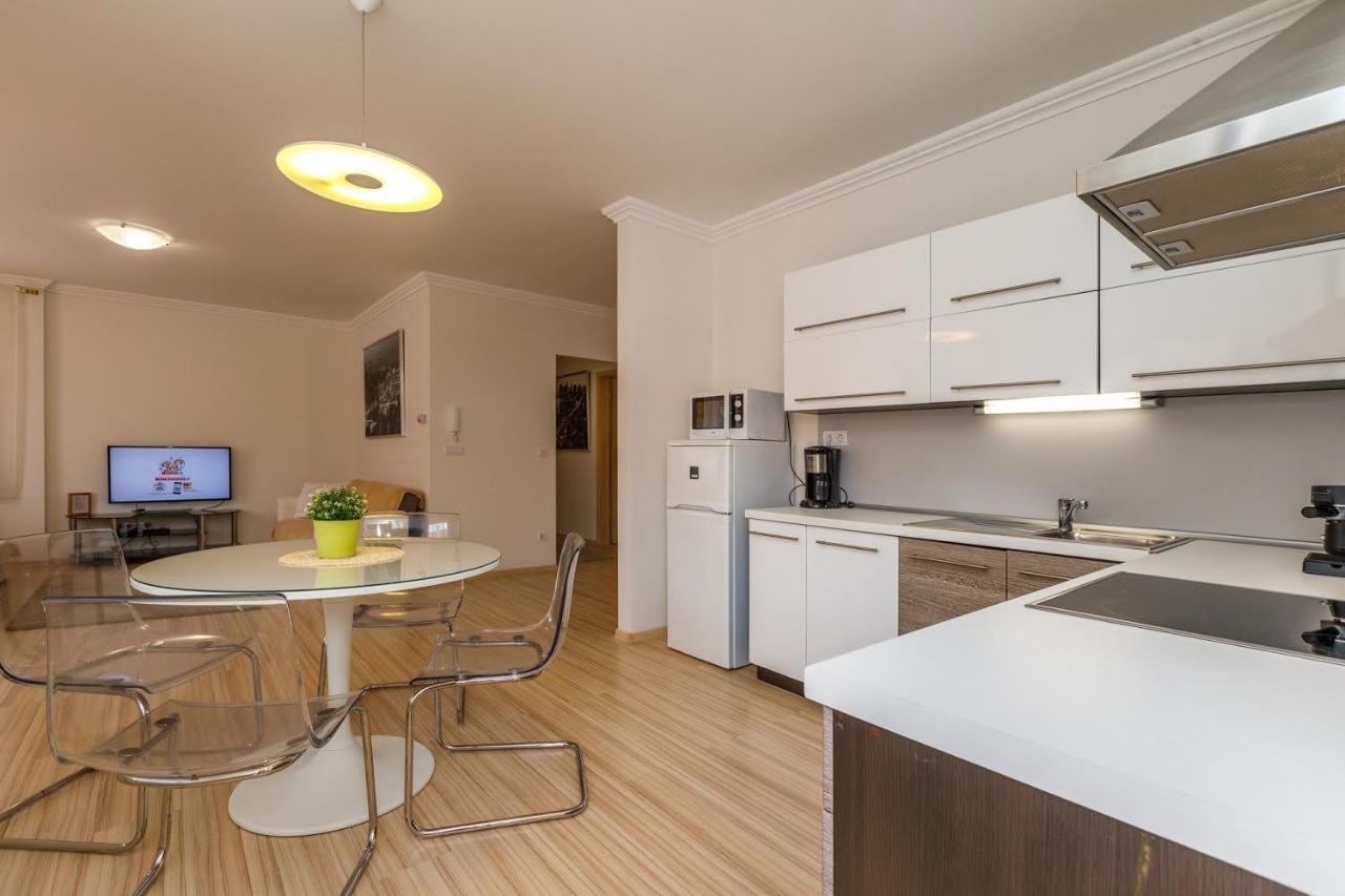 Andi Apartman เฮวิซ ภายนอก รูปภาพ