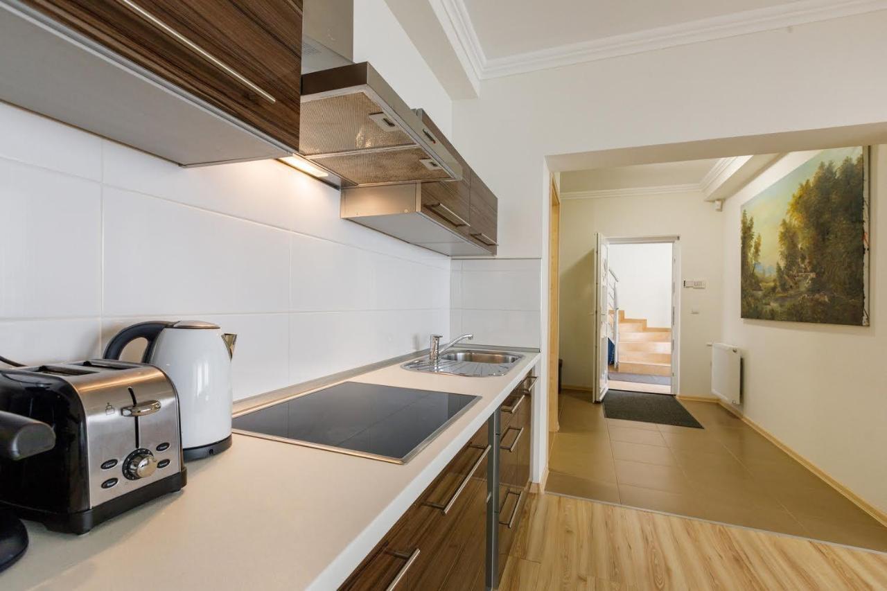 Andi Apartman เฮวิซ ภายนอก รูปภาพ