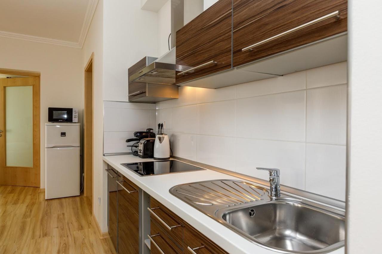 Andi Apartman เฮวิซ ภายนอก รูปภาพ